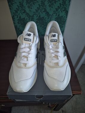 New Balance 997R Men's White Athletic Sneakers